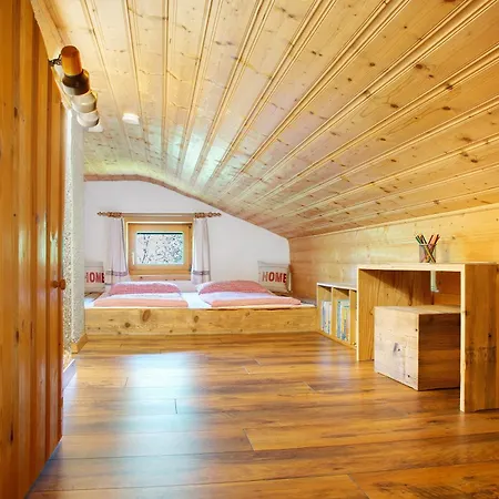 Berghuette Waldhaeuser Holiday home Neuschoenau